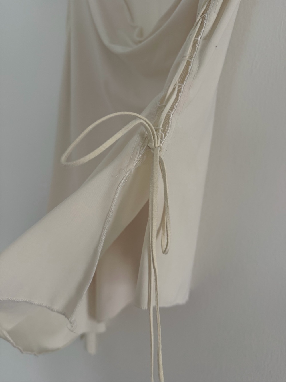 Cream Drape Neck Sleeveless Top - Picture 5 of 7